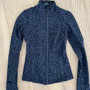 Lululemon Define Jacket, Size 0, Black/Camo
